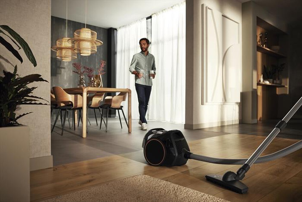 Immagine del prodotto MIELE - Aspirapolvere a bidone BOOST 125 GALA EDITION-Nero