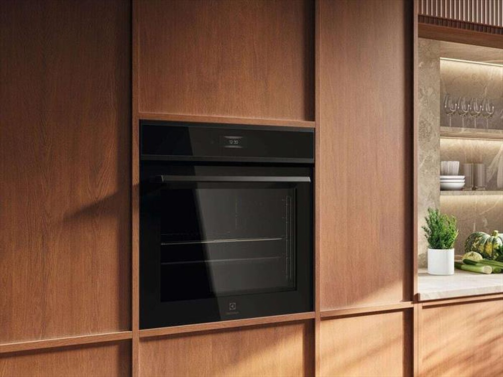 Immagine del prodotto ELECTROLUX - Forno incasso elettrico EOX8P08WH Classe A++-Nero