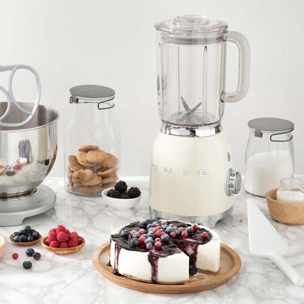 Immagine del prodotto SMEG - Frullatore da Tavolo 50's Style &ndash; BLF01CREU-panna